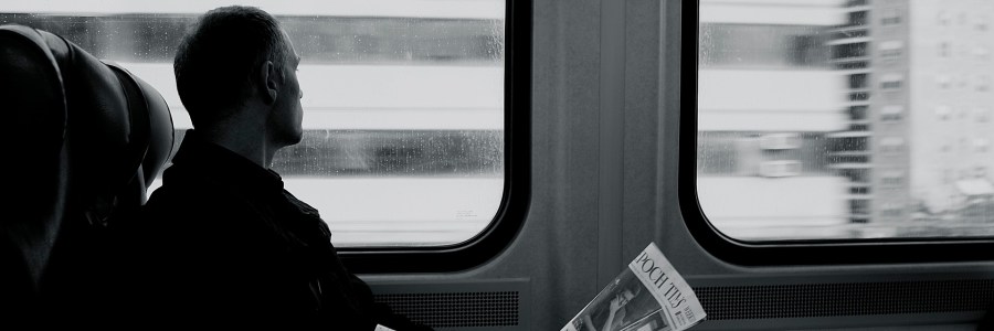 Der neue Stefan Mann im Zug Abteil