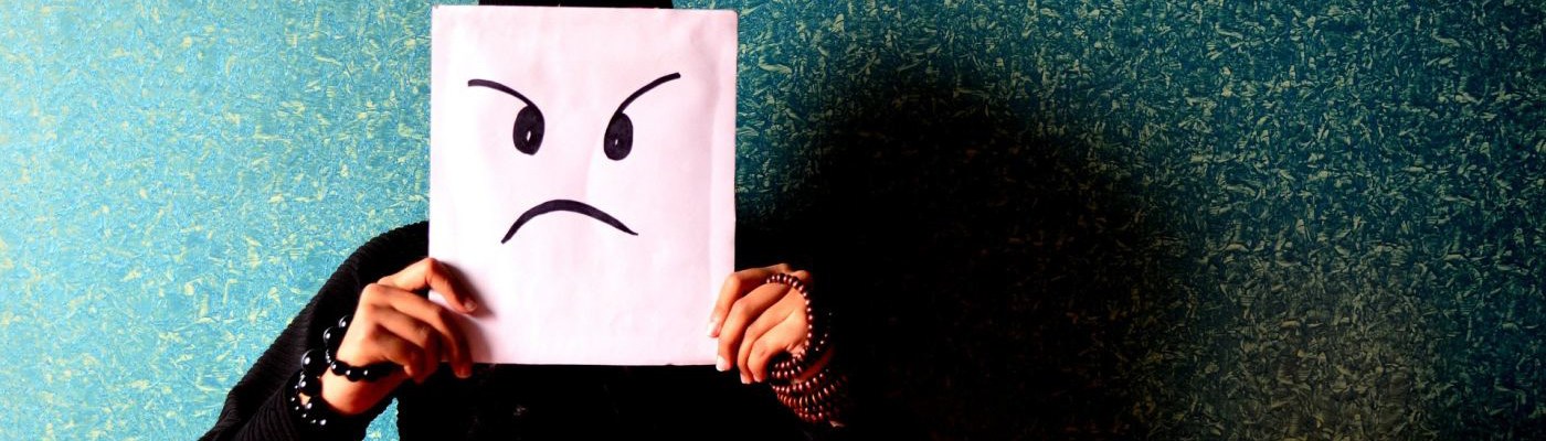 Der neue Stefan Kübler und die automatische Schiebetür im Zug.