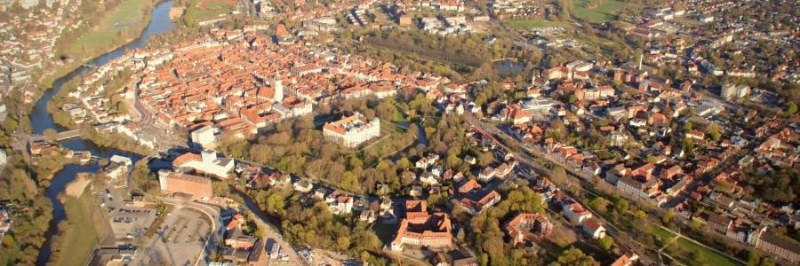 Luftbild von Celle, fotografiert aus einem Heißluftballon.