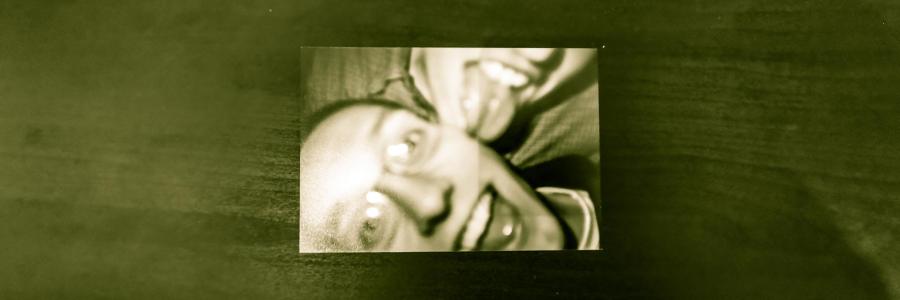 Stefan Kübler auf einem lustigen, chaotischen, unscharfen Foto.